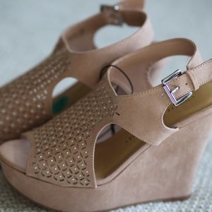 Chinese Laundry Wedges with Silver Embellishments